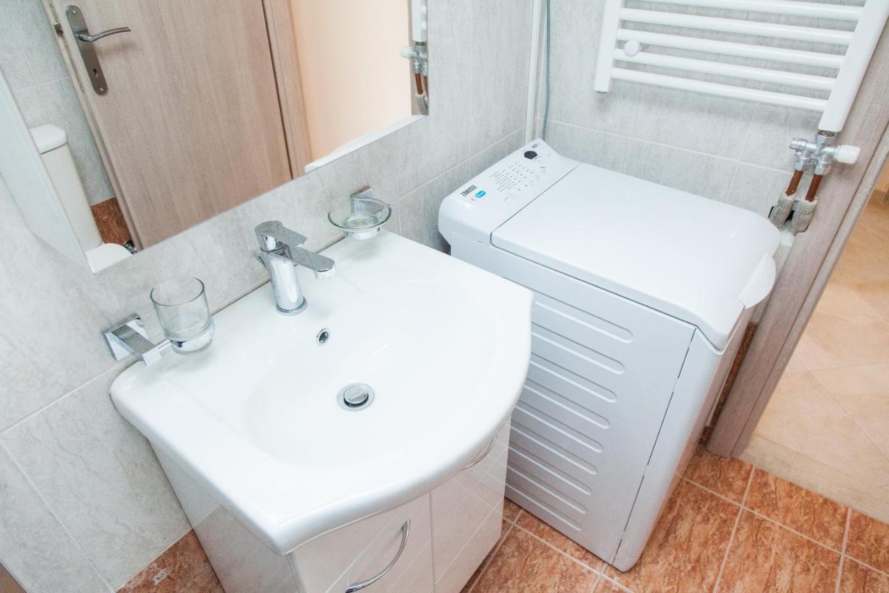 Great Apartment In Piraeus Exterior photo